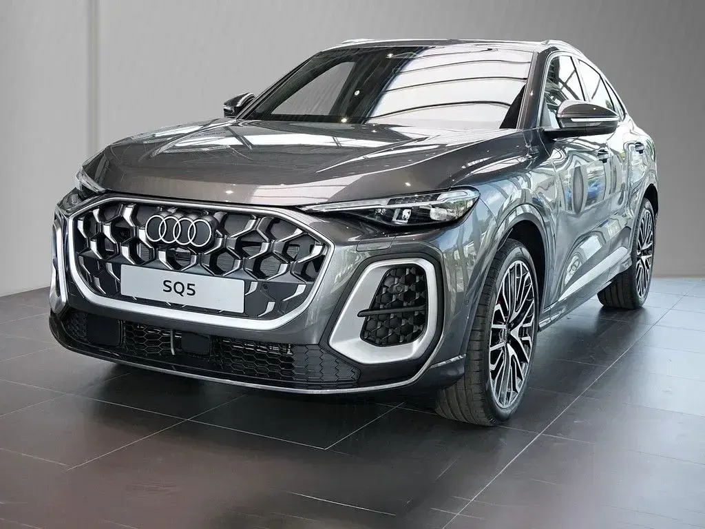 Gebraucht Audi SQ5 Sportback Sport 367 PS (269 kW) 2025 Daytonagrau perleffekt SUV