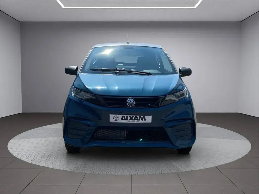 Nuova Aixam AMBITION Pack 2026 Rosso Utilitaria