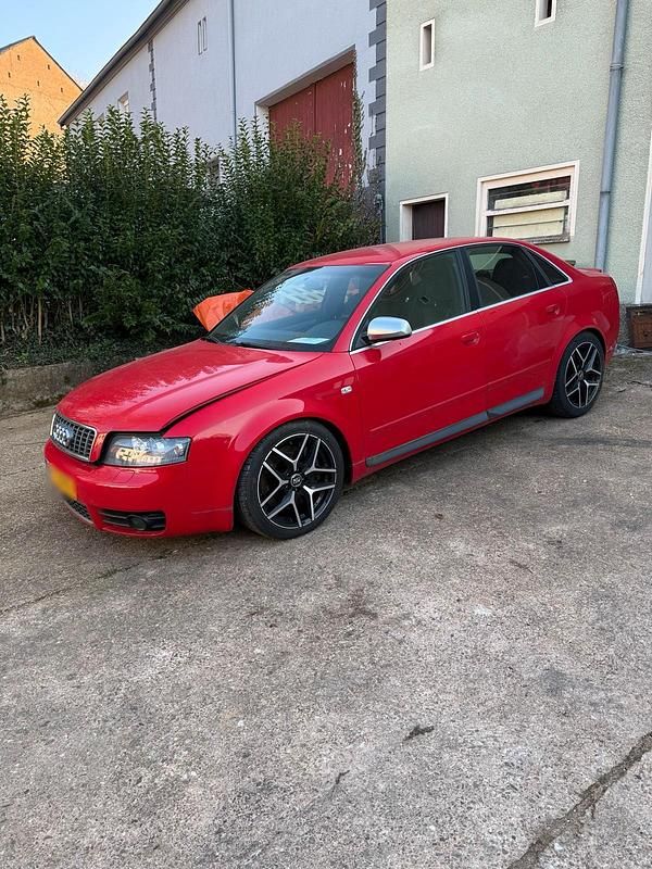 Gebraucht Audi S4 253 PS (186 kW) 2004 Rot Limousine