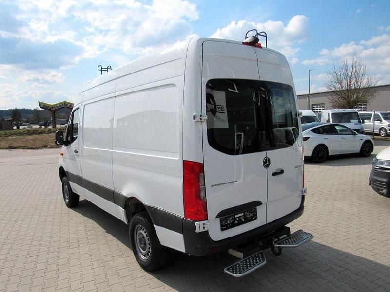 Gebraucht Mercedes Sprinter 163 PS (119 kW) 2019 Weiß Van