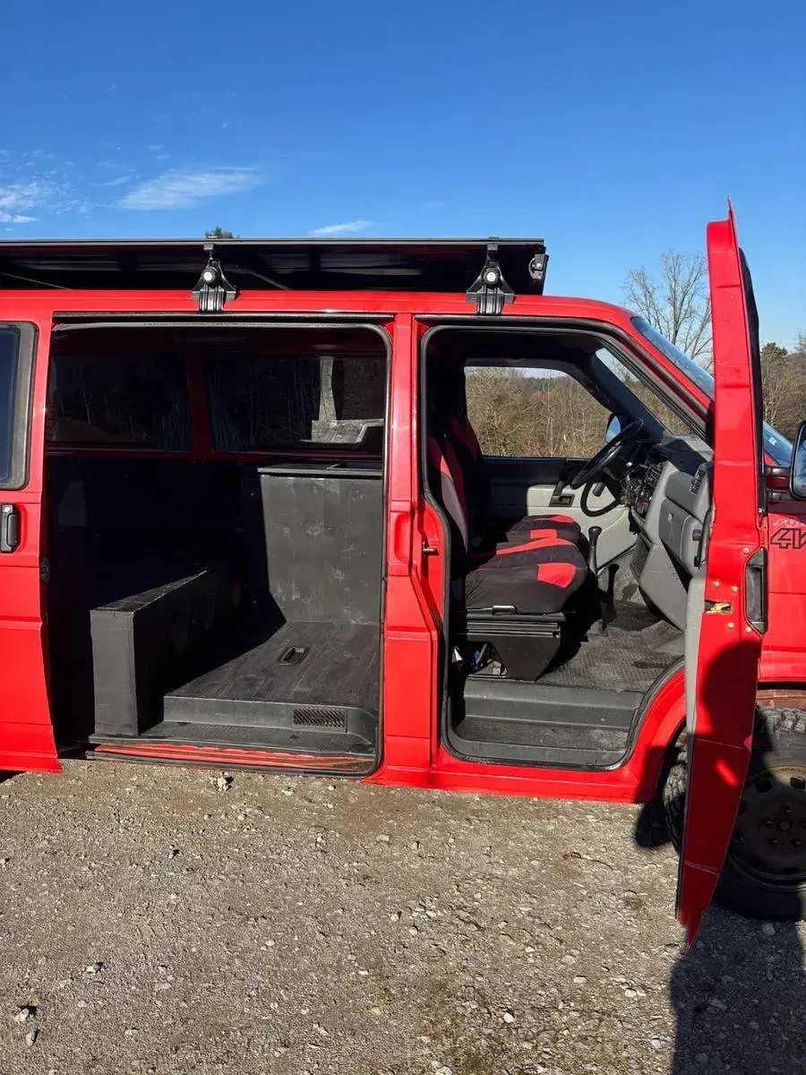 Gebraucht VW T4 110 PS (80 kW) 1994 Rot Van
