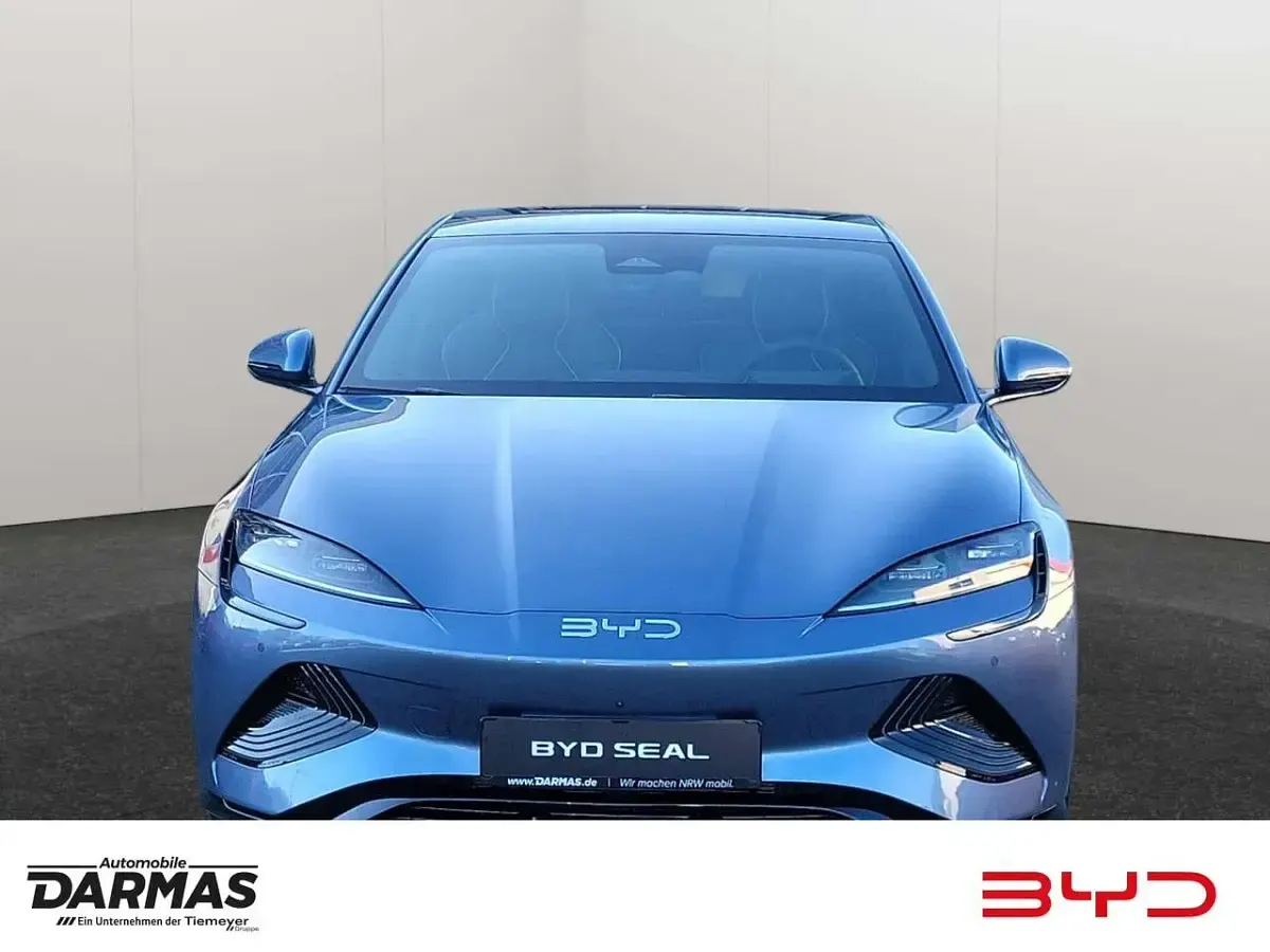 Usata BYD Seal Design 230 kW (313 CV) 2026 Nero Berlina