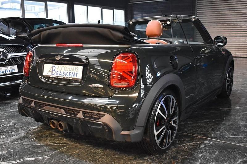 Gebraucht Mini John Cooper Works Cabriolet 231 PS (169 kW) 2021 Grün Cabrio