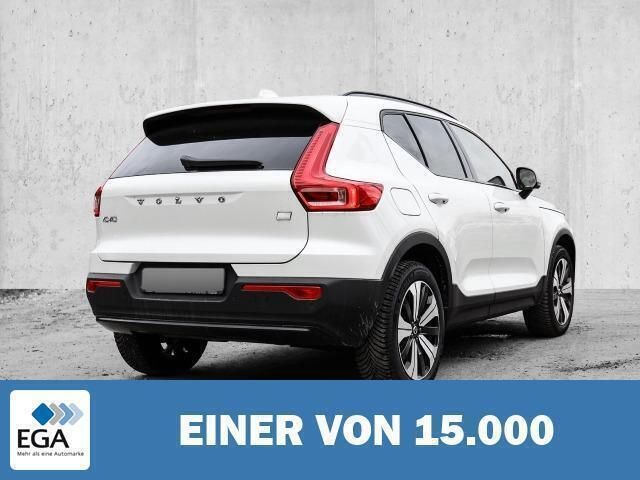 Gebraucht Volvo XC40 Plus 211 PS (155 kW) 2023 Weiß metallic SUV