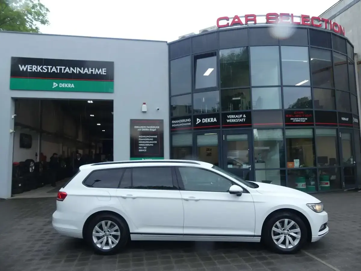 Gebraucht VW Passat Trendline 150 PS (110 kW) 2019 Pure white (metallic) Kombi