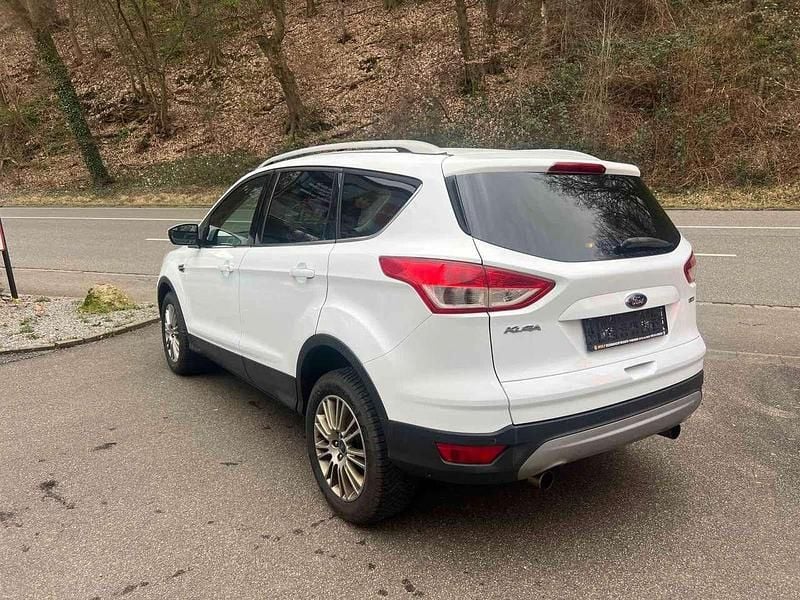 Gebraucht Ford Kuga Titanium 150 PS (110 kW) 2013 Frostweiß SUV