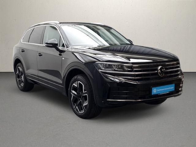 Gebraucht VW Touareg Elegance 231 PS (169 kW) 2025 Grenadillschwarz metallic SUV