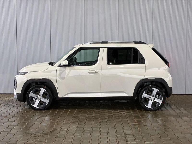 Neu Hyundai Inster 83 kW (114 PS) 2026 Unbleached ivory Kleinwagen