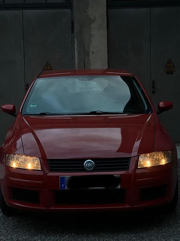 Rot Gebraucht 2004 Fiat Stilo Abarth Coupé | 1.300 € (Fairer Preis) - Bild 1/4