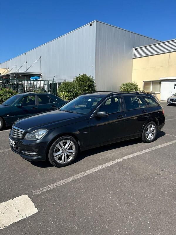 Grau Gebraucht 2012 Mercedes C220 Kombi | 5.299 € - Bild 1/4