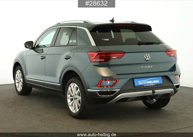 Gebraucht VW T-Roc Style 150 PS (110 kW) 2023 Petroleum blue metallic SUV
