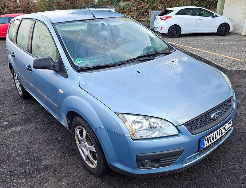 Gebraucht Ford Focus 116 PS (85 kW) 2006 Blau Kombi