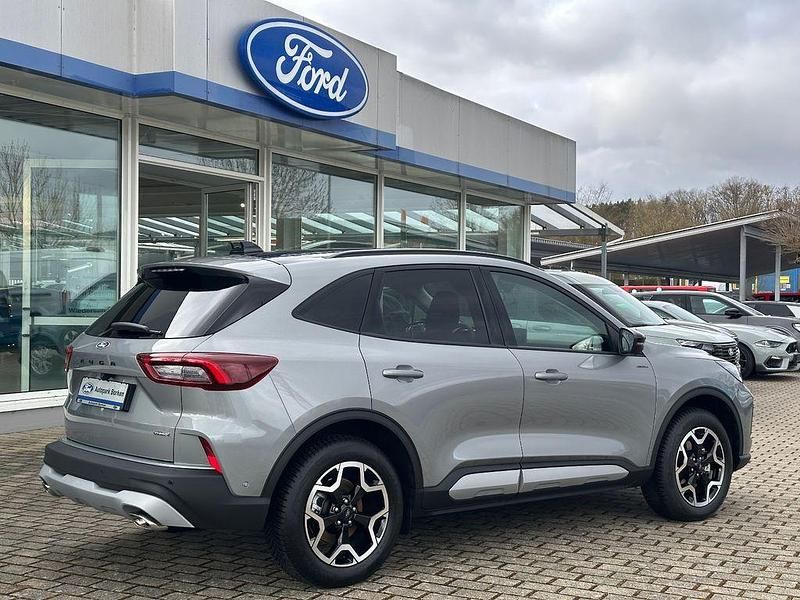 Gebraucht Ford Kuga Active X 179 PS (131 kW) 2024 Silber SUV