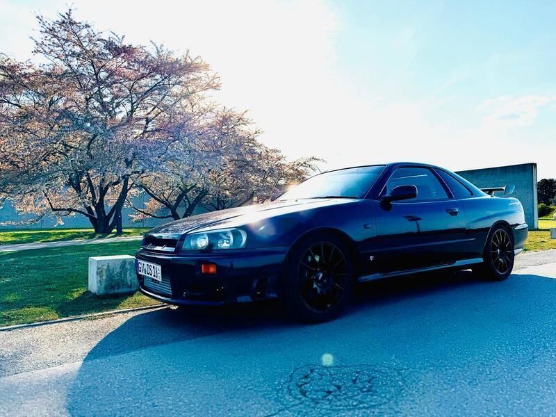 Blau Gebraucht 1998 Nissan Skyline Coupé | 45.000 € - Bild 1/4