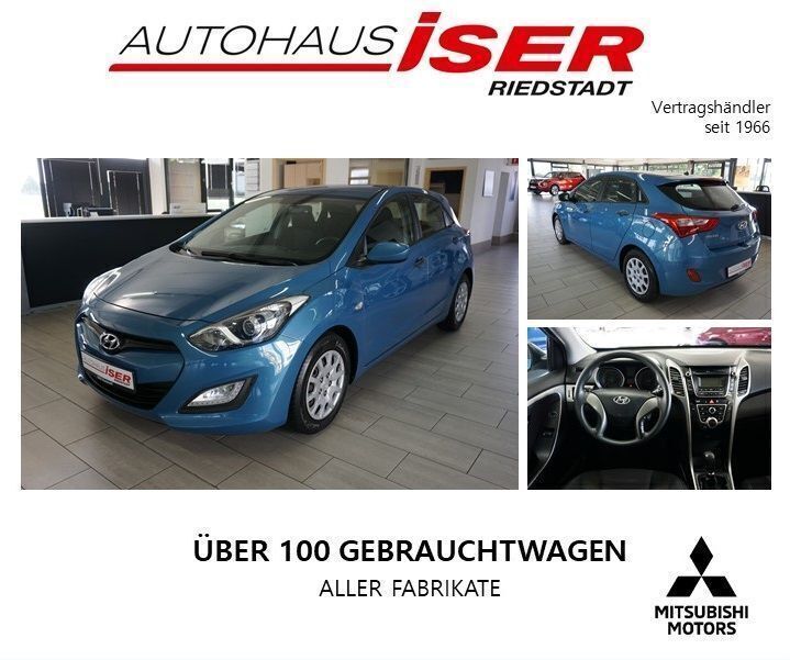 Blau Gebraucht 2015 Hyundai i30 Classic Limousine | 7.490 € (Guter Preis) - Bild 1/4