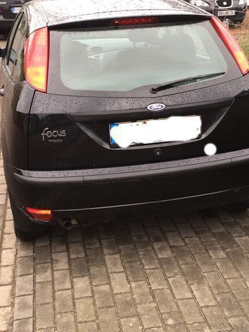 Usata Ford Focus 75 CV (55 kW) 2003 Nero Berlina
