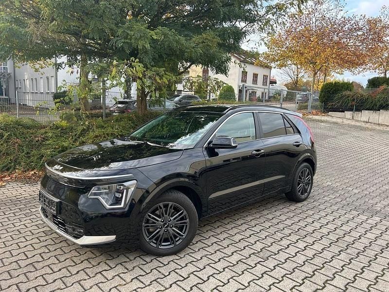 Schwarz Gebraucht 2024 Kia e-Niro Inspiration SUV | 26.980 € (Guter Preis) - Bild 1/4