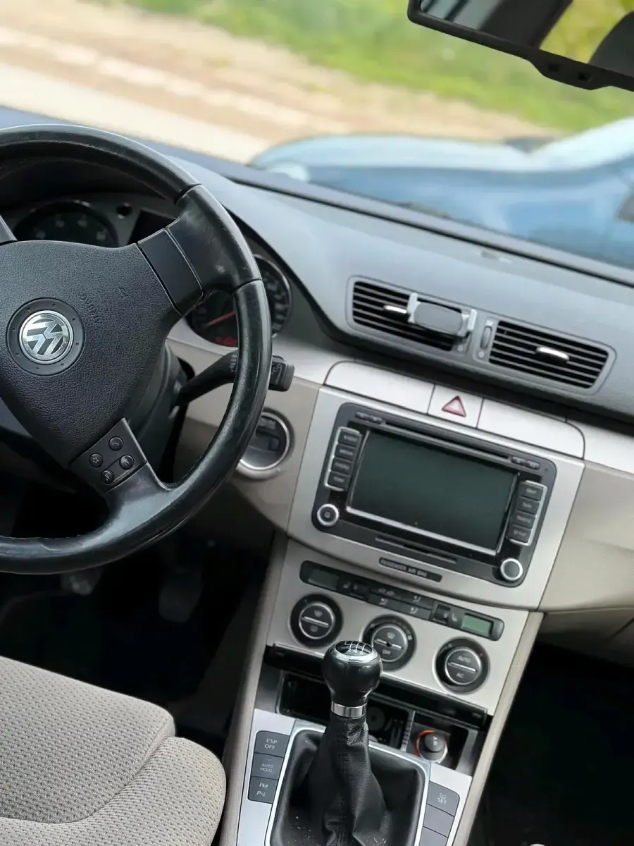 Gebraucht VW Passat 120 PS (88 kW) 2008 Silber Kombi