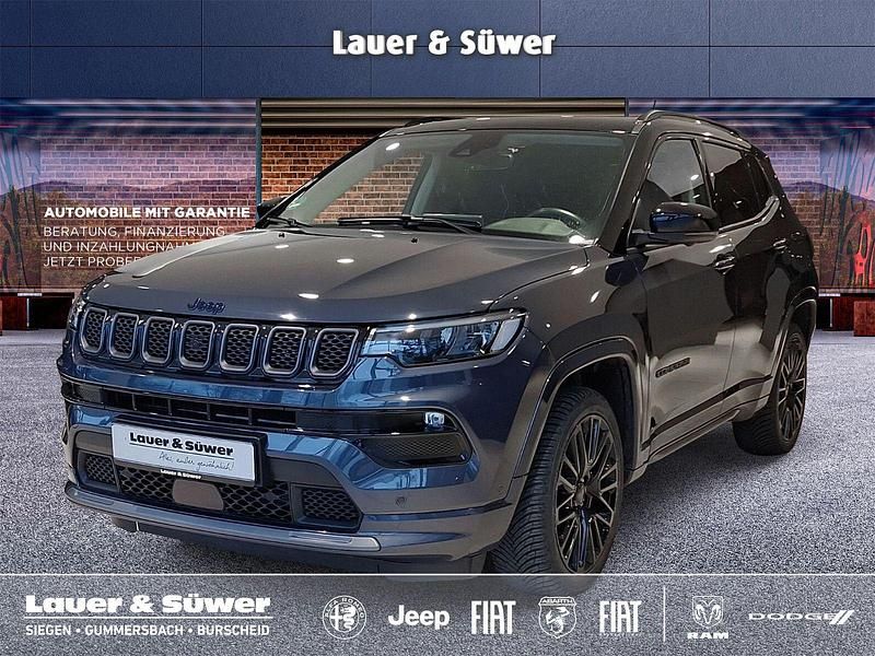 Blau Gebraucht 2022 Jeep Compass SUV | 24.900 € (Fairer Preis) - Bild 1/4