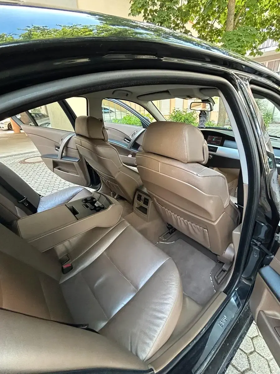 Gebraucht BMW 525 177 PS (130 kW) 2004 Schwarz Limousine