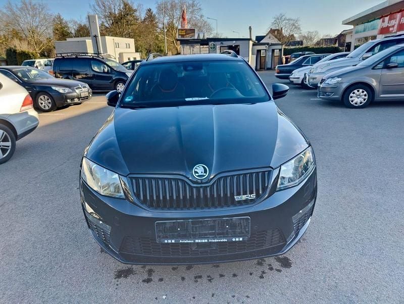 Gebraucht Skoda Octavia RS 220 PS (161 kW) 2015 Schwarz Kleinwagen