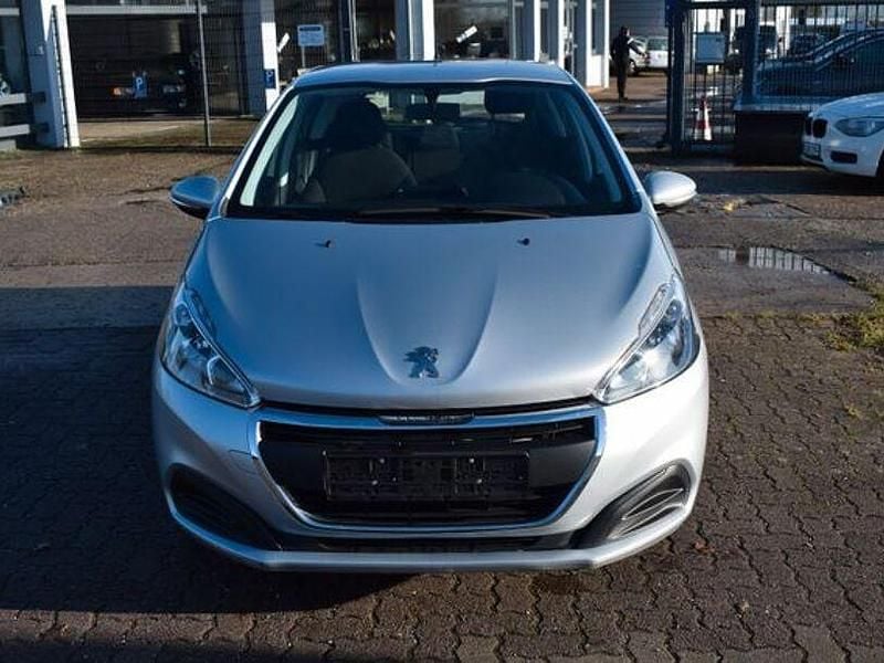 Gebraucht Peugeot 208 Active 82 PS (60 kW) 2017 Silber Kleinwagen