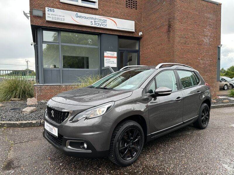 Grau Gebraucht 2017 Peugeot 2008 Active SUV | 7.950 € (Guter Preis) - Bild 1/4