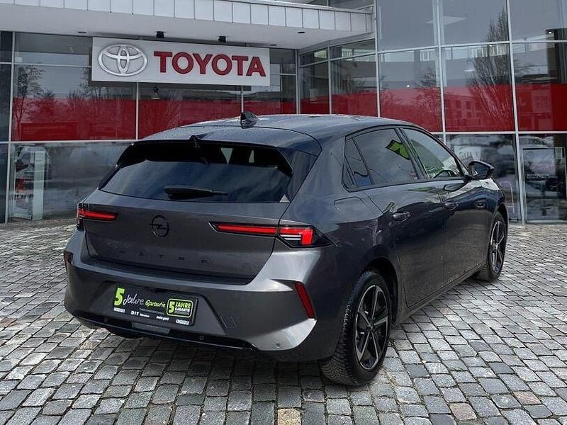 Gebraucht Opel Astra 131 PS (96 kW) 2025 Grau/typ aussenverkleidung met Limousine