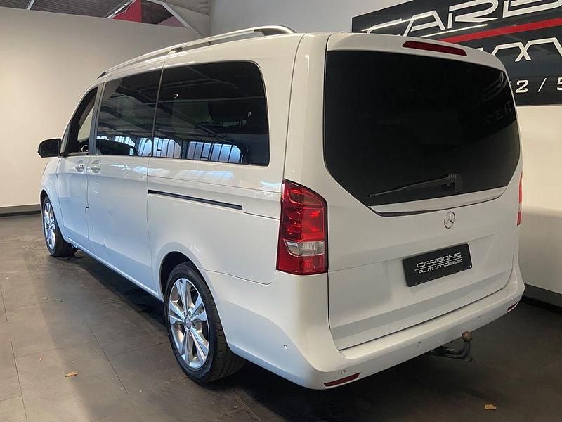 Gebraucht Mercedes V220 Edition 163 PS (119 kW) 2015 Weiß Van / Kleinbus