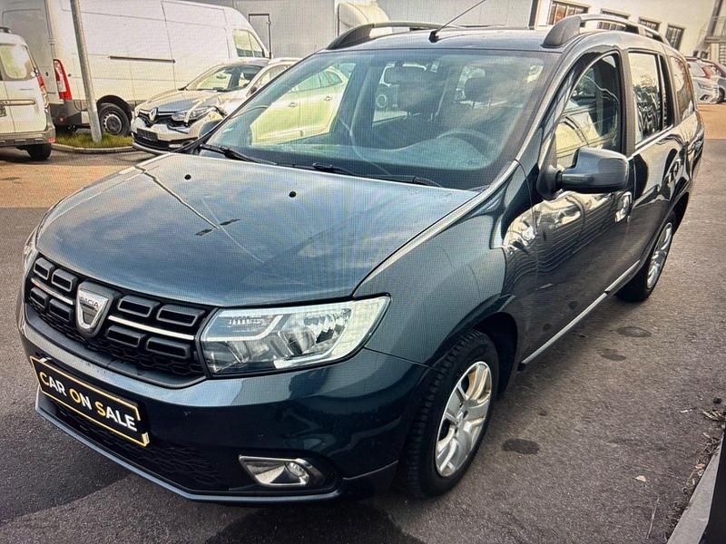 Grau Gebraucht 2018 Dacia Logan MCV Comfort Kombi | 4.700 € (Guter Preis) - Bild 1/4