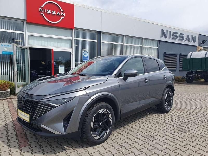 Dark grey Gebraucht 2024 Nissan Qashqai Comfort SUV | 29.990 € (Fairer Preis) - Bild 1/4