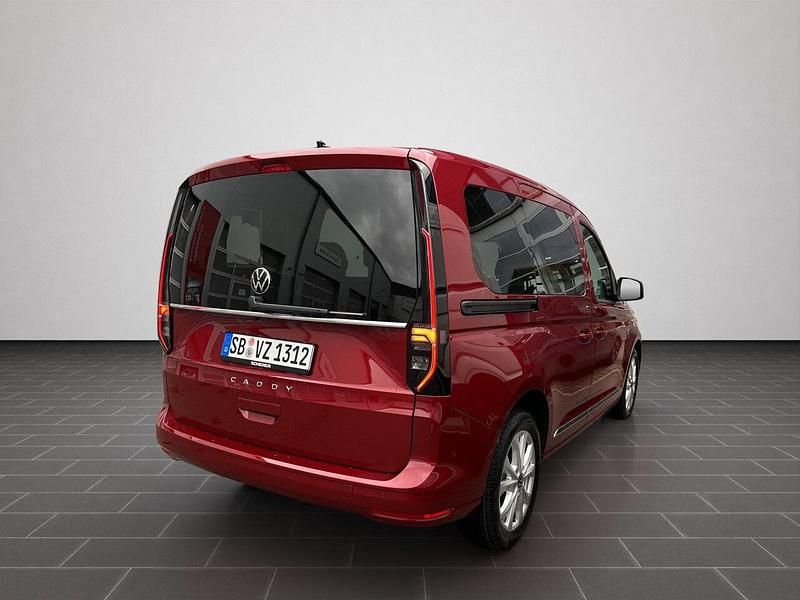 Gebraucht VW Caddy Style 122 PS (89 kW) 2026 Fortanarot metallic (metallic) Van / Kleinbus