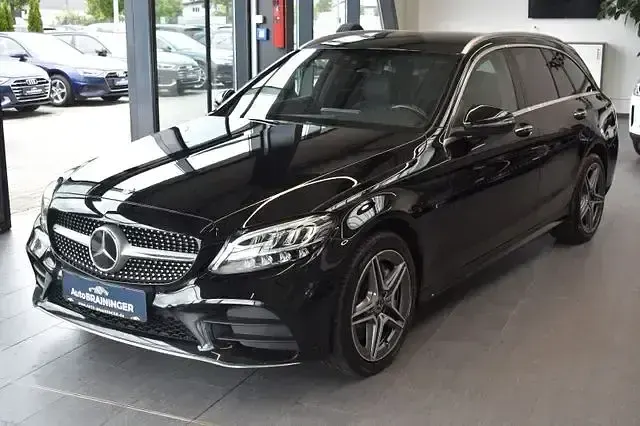 Gebraucht Mercedes C300e AMG line 306 PS (225 kW) 2019 Schwarz Limousine