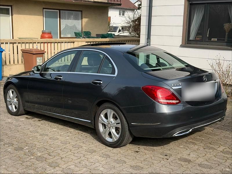 Gebraucht Mercedes C220 170 PS (125 kW) 2014 Grau Limousine