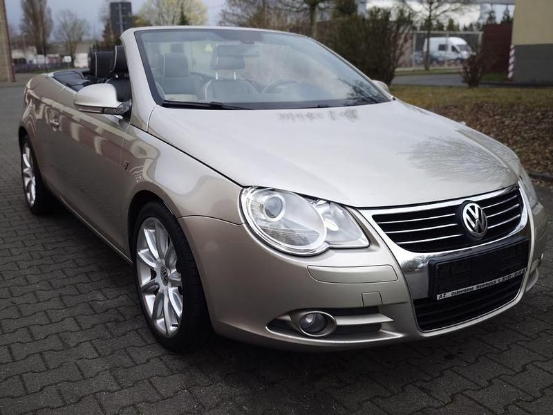 Beige Gebraucht 2006 VW Eos Individual Cabrio | 2.750 € (Fairer Preis) - Bild 1/4