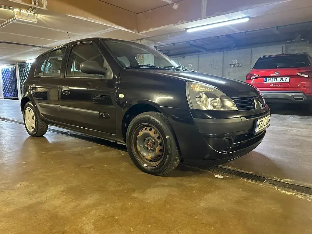 Gebraucht Renault Clio II Campus 58 PS (42 kW) 2005 Schwarz Limousine