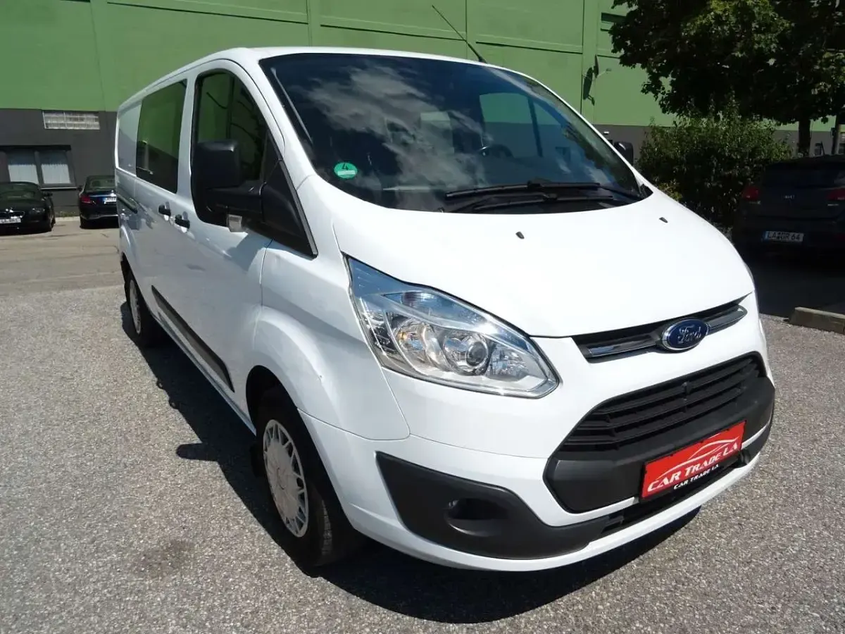 Gebraucht Ford Transit Custom Trend 155 PS (114 kW) 2015 Weiß Van