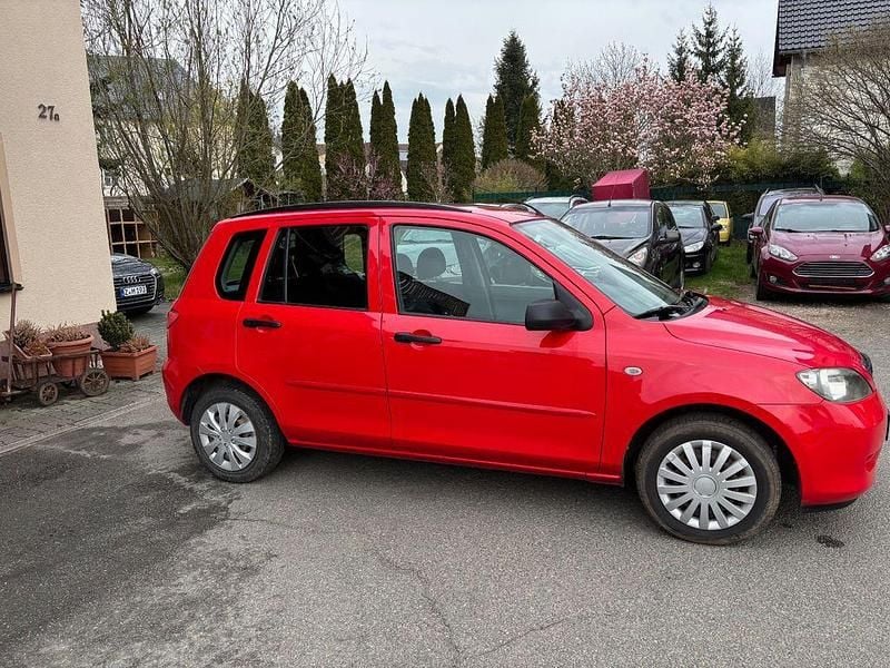 Brugt Mazda 2 Exclusive 80 HK (58 kW) 2003 Rød Hatchback