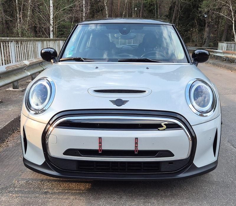 Gebraucht Mini Cooper SE Classic 135 kW (184 PS) 2022 Grau Kleinwagen