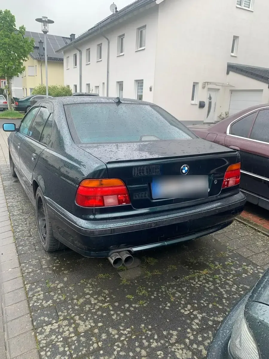 Gebraucht BMW 523 170 PS (125 kW) 1998 Grün Limousine