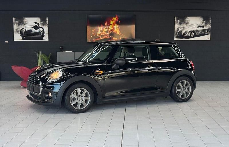 Usado Mini ONE 102 HP (75 kW) 2014 Preto Citadino