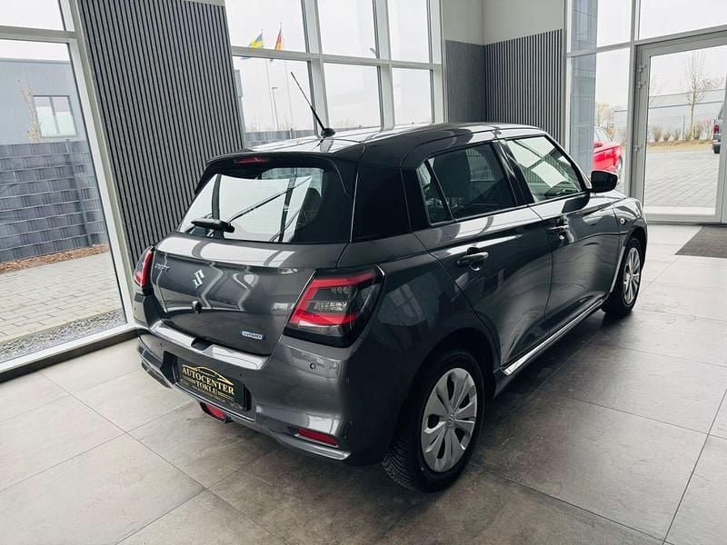 Gebraucht Suzuki Swift Comfort 83 PS (61 kW) 2024 Grau Kleinwagen