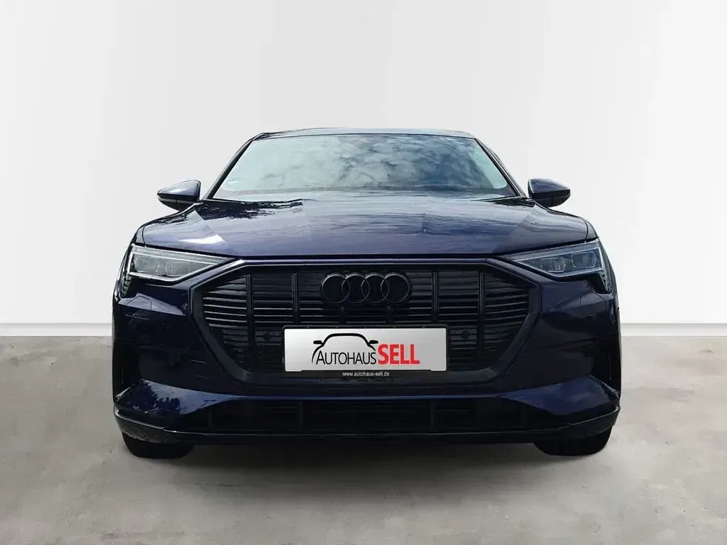 Gebraucht Audi e-tron Advanced Plus 300 kW (408 PS) 2022 Blau SUV