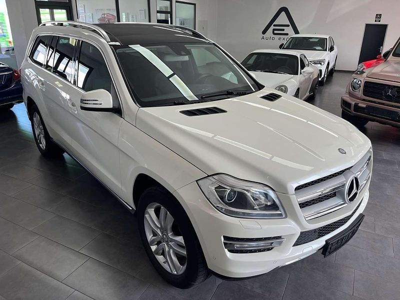 Diamantweiss Gebraucht 2013 Mercedes GL350 SUV | 27.599 € (Fairer Preis) - Bild 1/4