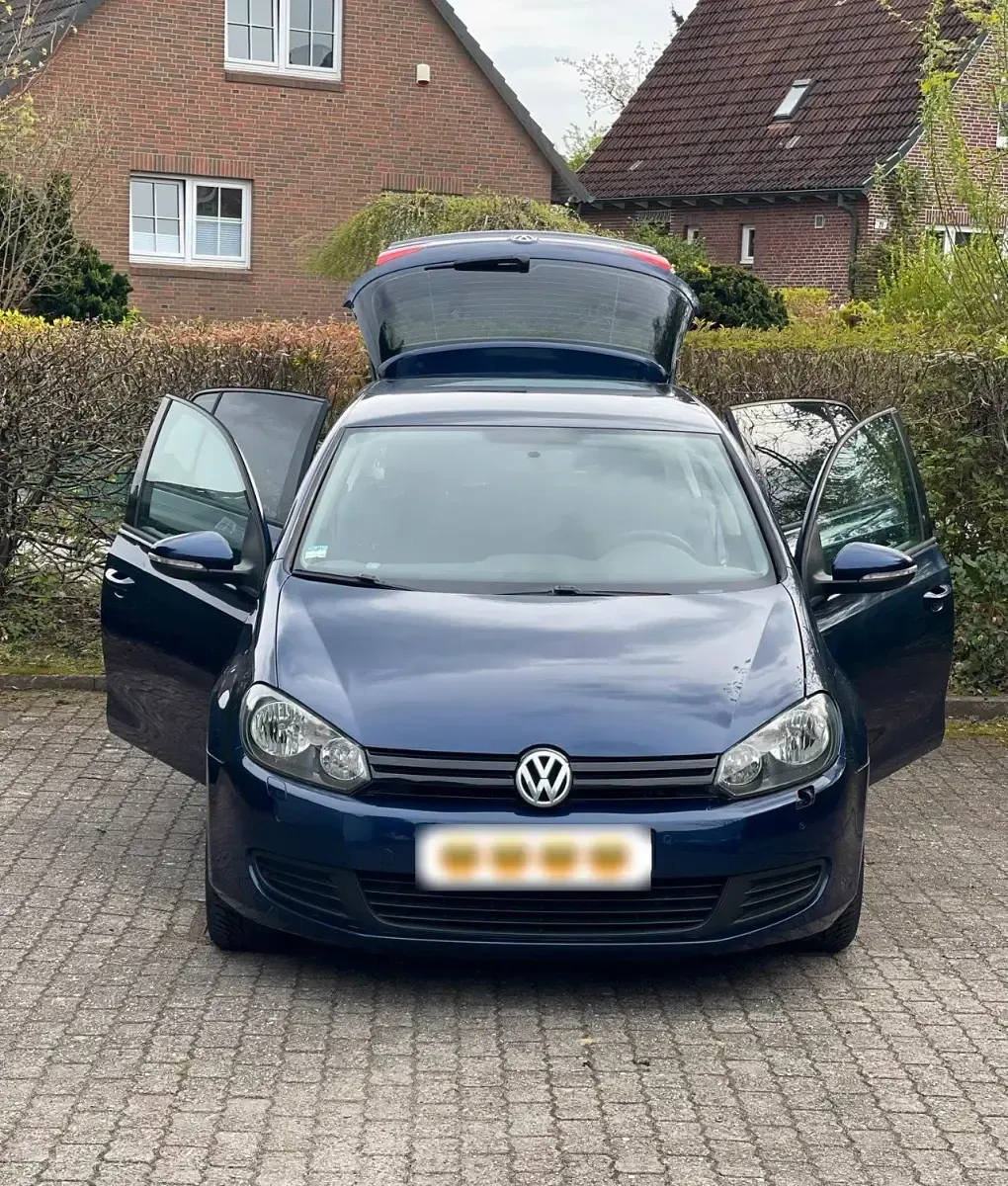 Gebraucht VW Golf VII 122 PS (89 kW) 2012 Blau Limousine