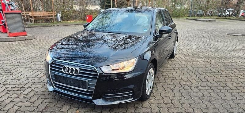 Schwarz Gebraucht 2015 Audi A1 Sportback Basis Kleinwagen | 8.990 € (Fairer Preis) - Bild 1/4