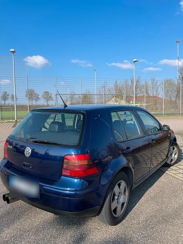 Gebraucht VW Golf IV 105 PS (77 kW) 2003 Andere farben Limousine