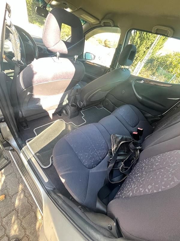 Gebraucht Mercedes A170 80 PS (58 kW) 2001 Grau Kleinwagen