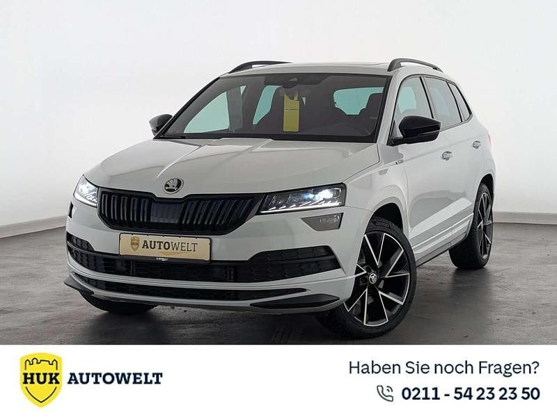 Weiß Gebraucht 2020 Skoda Karoq SportLine SUV | 27.460 € (Fairer Preis) - Bild 1/3