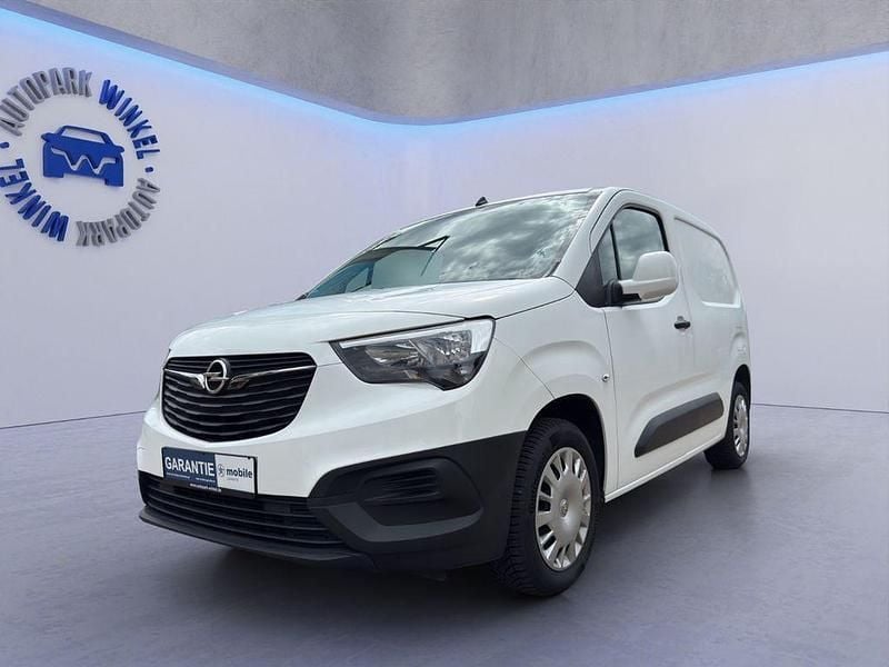 Weiß Gebraucht 2020 Opel Combo Edition Van / Kleinbus | 10.900 € (Superpreis) - Bild 1/4